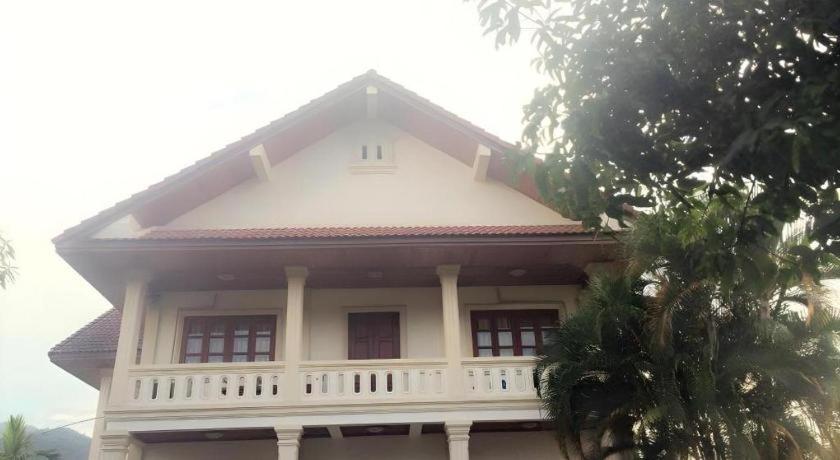 לואנג פרבאנג Saysamphanh Hotel מראה חיצוני תמונה