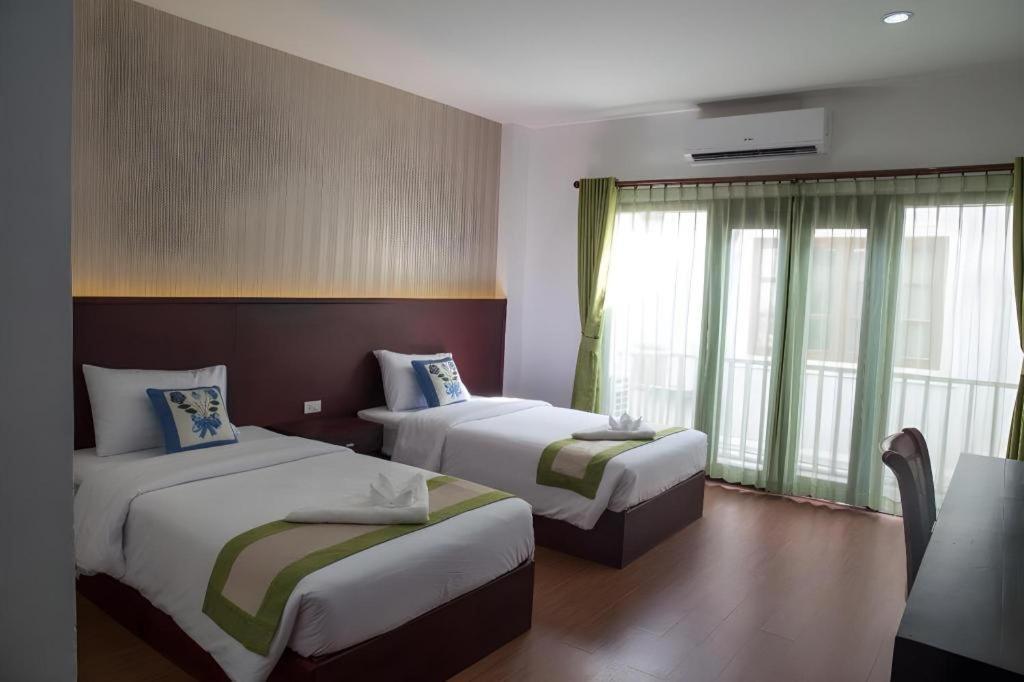 לואנג פרבאנג Saysamphanh Hotel מראה חיצוני תמונה