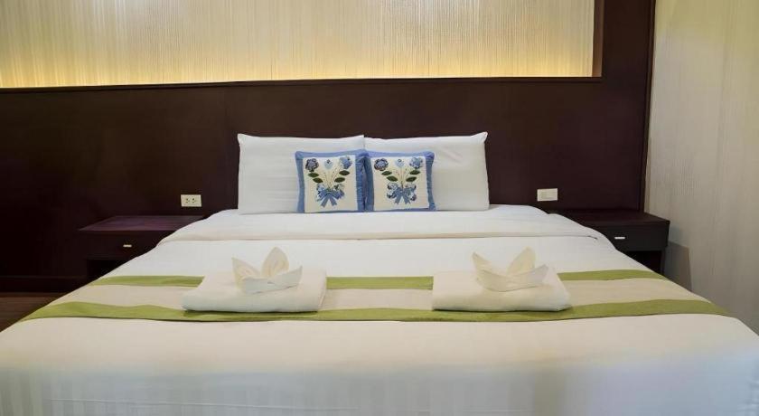 לואנג פרבאנג Saysamphanh Hotel מראה חיצוני תמונה