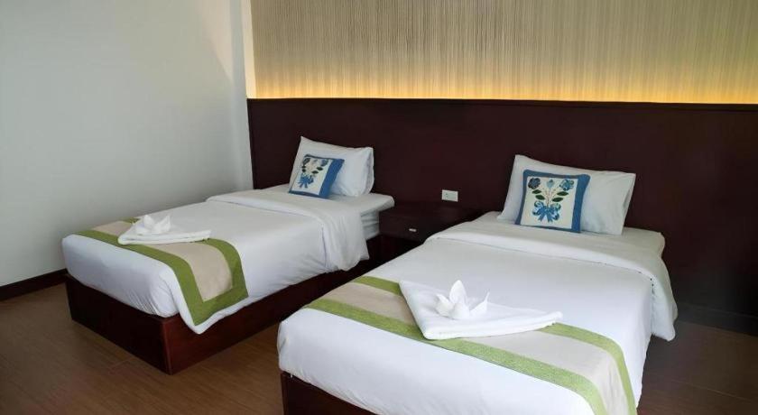 לואנג פרבאנג Saysamphanh Hotel מראה חיצוני תמונה