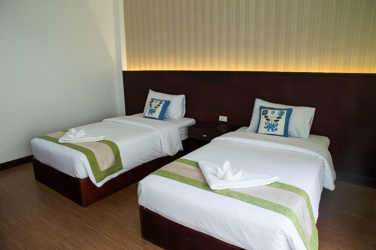 לואנג פרבאנג Saysamphanh Hotel מראה חיצוני תמונה