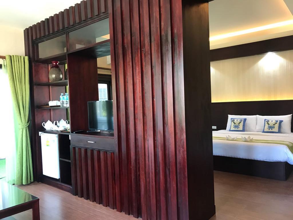לואנג פרבאנג Saysamphanh Hotel מראה חיצוני תמונה