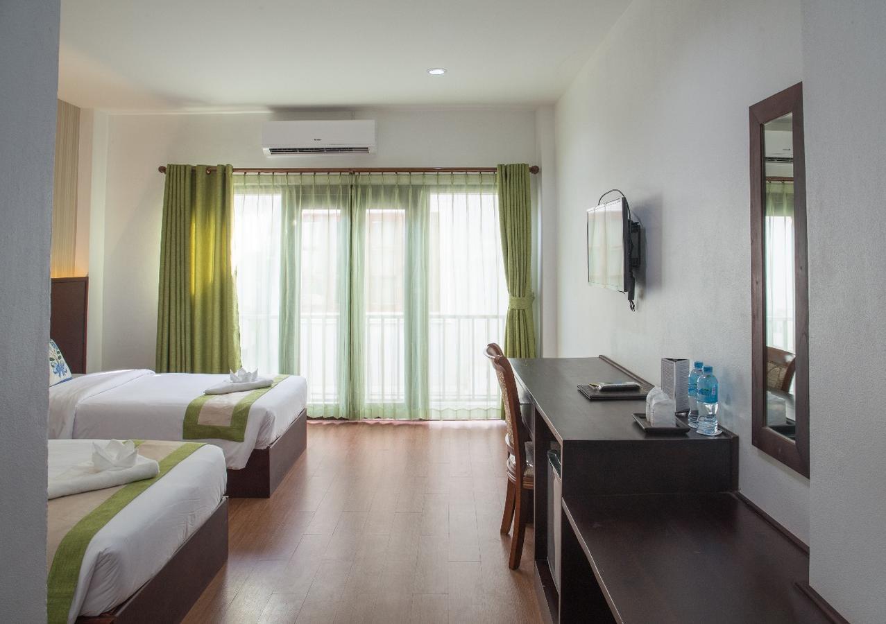 לואנג פרבאנג Saysamphanh Hotel מראה חיצוני תמונה