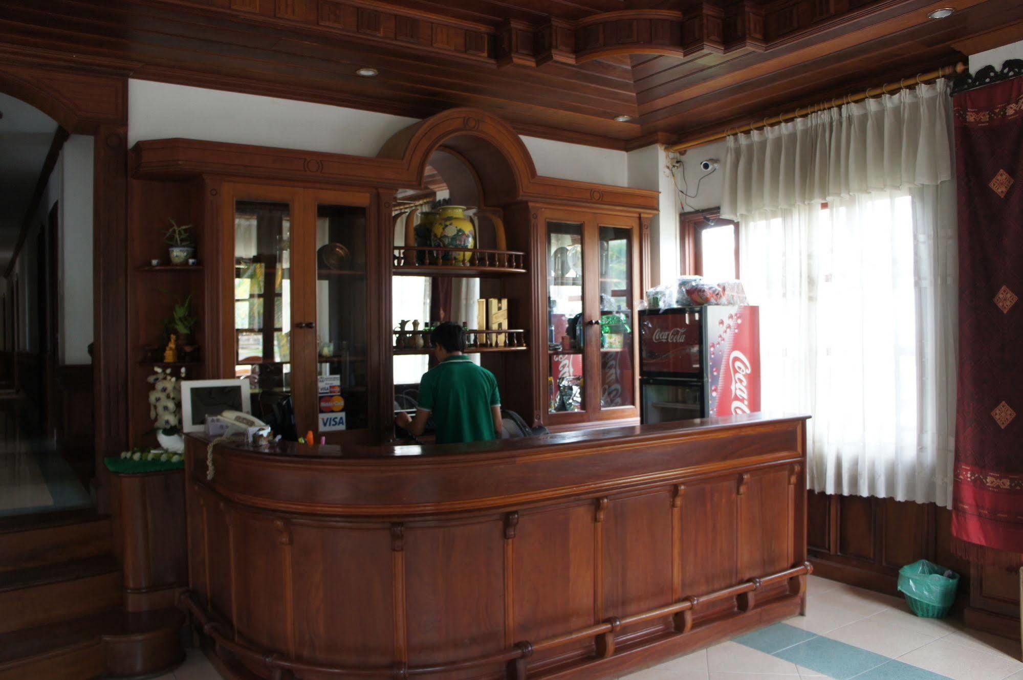 לואנג פרבאנג Saysamphanh Hotel מראה חיצוני תמונה